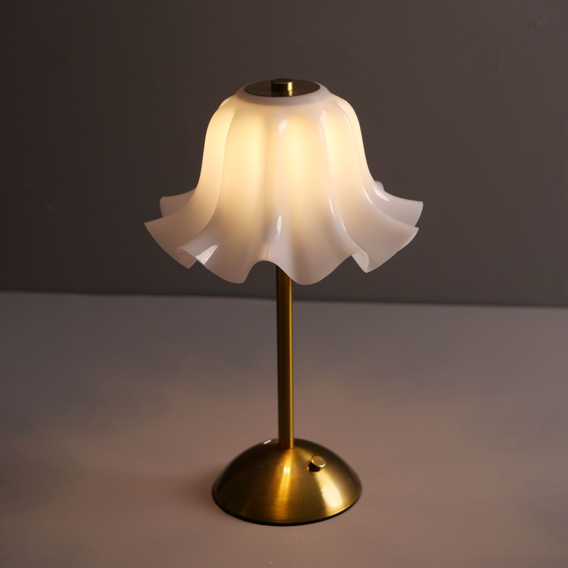 Moderne LED-Tischlampe, dimmba – Bedroom Lighting Decor Ideas Bewertung und Preis